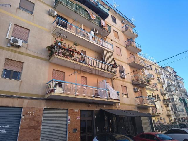 Appartamento in vendita di 95 m² in Via Niccolò Cento