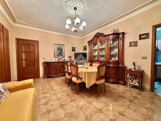 Appartamento in vendita di 95 m² in Via Nicola Fabrizi, 17
