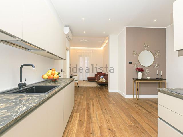 Appartamento in vendita di 95 m² in Via Nizza, 14