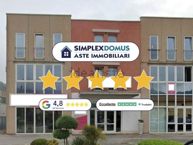 Appartamento in vendita di 95 m² in Via Novara