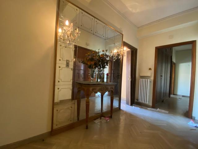 Appartamento in vendita di 95 m² in Via Nuova Calore, 1