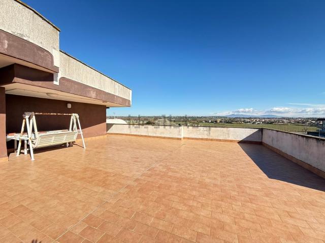 Appartamento in vendita di 95 m² in Via Olanda