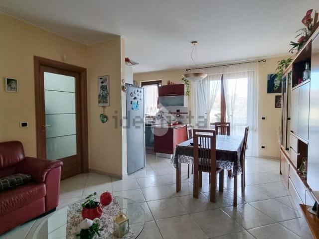 Appartamento in vendita di 95 m² in Via Ottantacinquesima Strada, 20