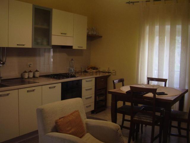 Appartamento in vendita di 95 m² in Via Pandosia, 62