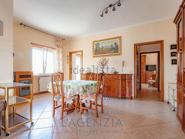 Appartamento in vendita di 95 m² in Via Paolo Pericoli, 124