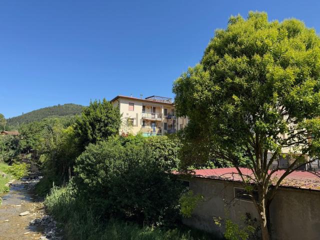 Appartamento in vendita di 95 m² in Via Paiatici, 1