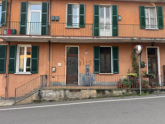 Appartamento in vendita di 95 m² in Via Partigiani, 3