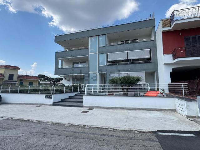 Appartamento in vendita di 95 m² in Via Pasquale Cirillo, 120