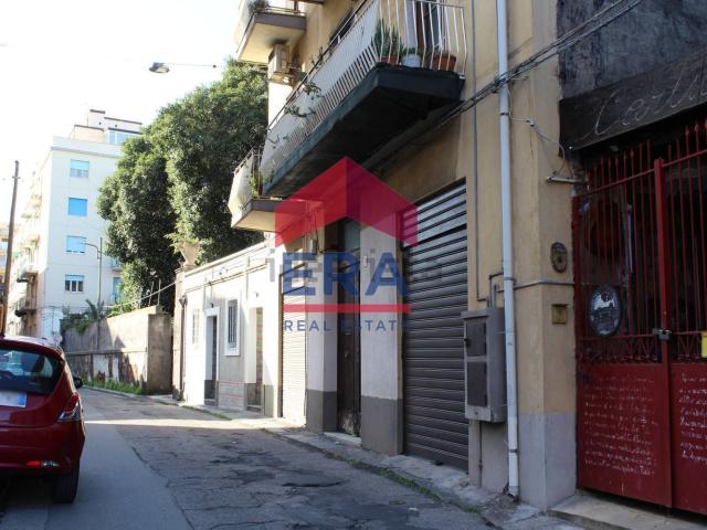 Appartamento in vendita di 95 m² in Via Passo di Aci
