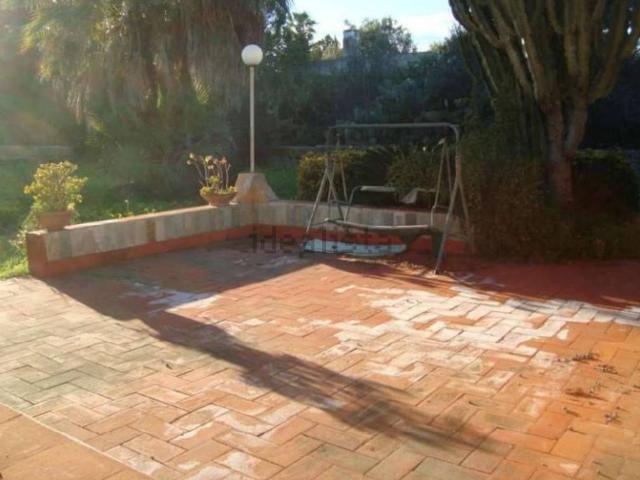 Appartamento in vendita di 95 m² in Via per Canicattini