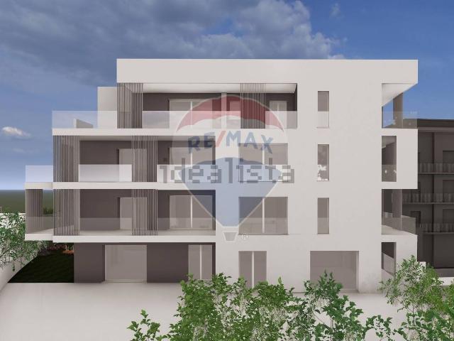 Appartamento in vendita di 95 m² in Via per Fossacesia, 152