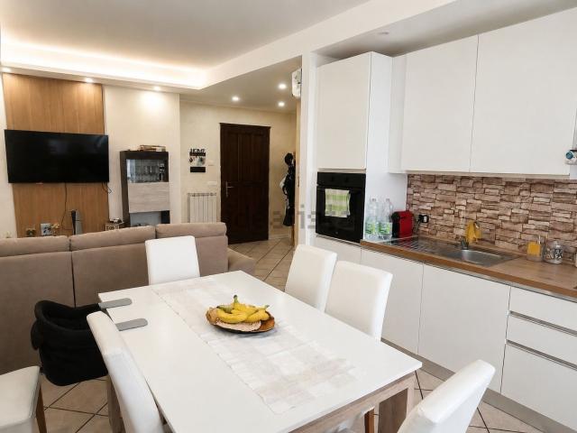 Appartamento in vendita di 95 m² in Via Piatti, 19