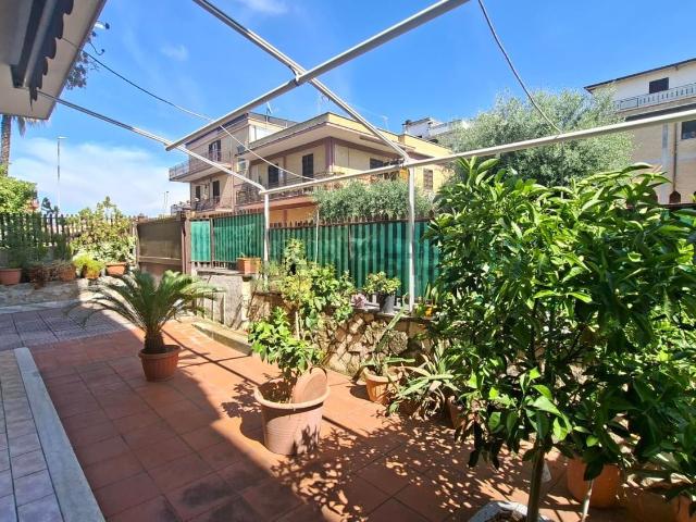 Appartamento in vendita di 95 m² in Via Pietro Santo Bartoli