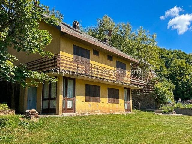Appartamento in vendita di 95 m² in Via Provinciale, 72