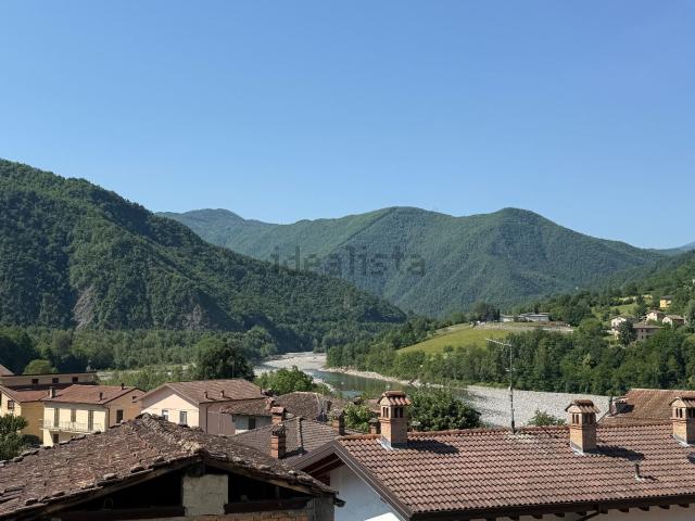 Appartamento in vendita di 95 m² in Via Privata