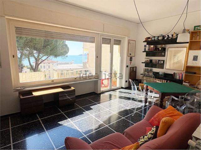 Appartamento in vendita di 95 m² in Via Punta Seglio