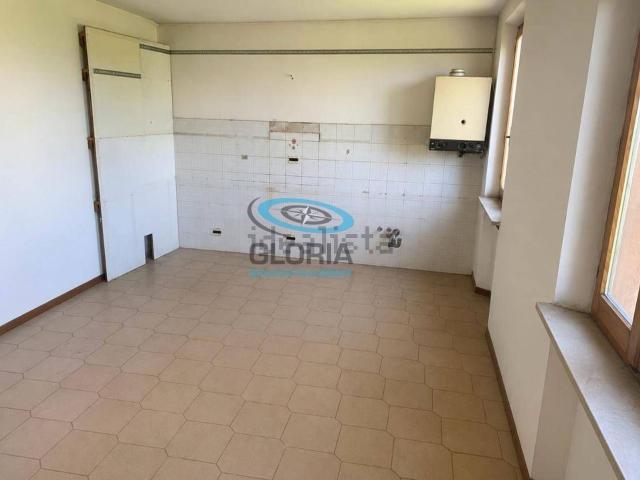 Appartamento in vendita di 95 m² in Via Ramelli, 86