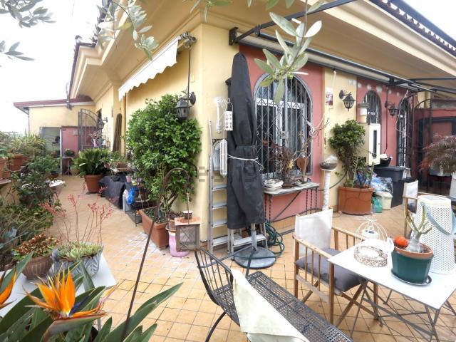 Appartamento in vendita di 95 m² in Via Reno, 27