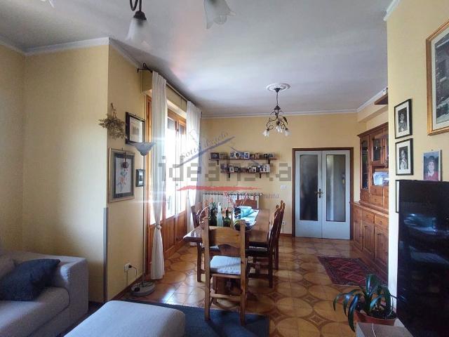 Appartamento in vendita di 95 m² in Via Regina Elena