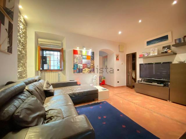 Appartamento in vendita di 95 m² in Via Reginaldo Giuliani, 323