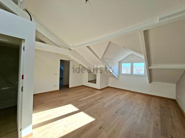 Appartamento in vendita di 95 m² in Via Roma, 134