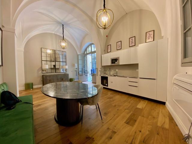 Appartamento in vendita di 95 m² in Via Romana
