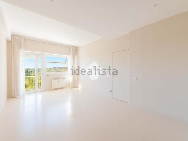 Appartamento in vendita di 95 m² in Via Romeo Rodriguez Pereira, 233