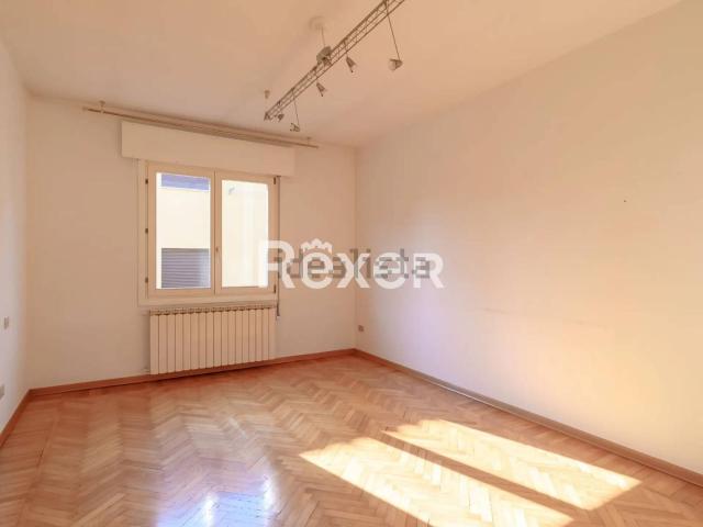 Appartamento in vendita di 95 m² in Via Ruggero Leoncavallo, 10
