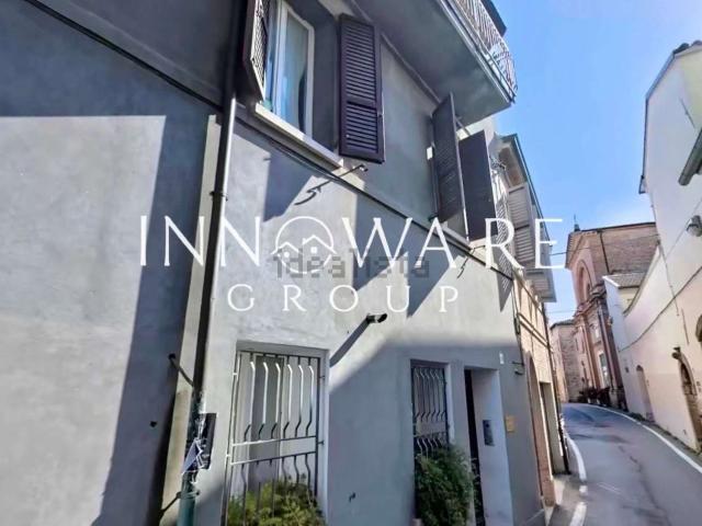 Appartamento in vendita di 95 m² in Via Santa Chiara, 49