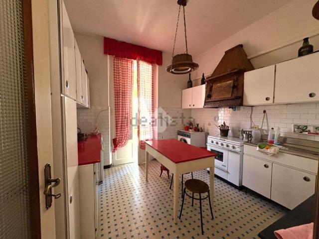 Appartamento in vendita di 95 m² in Via San Rufino, 23