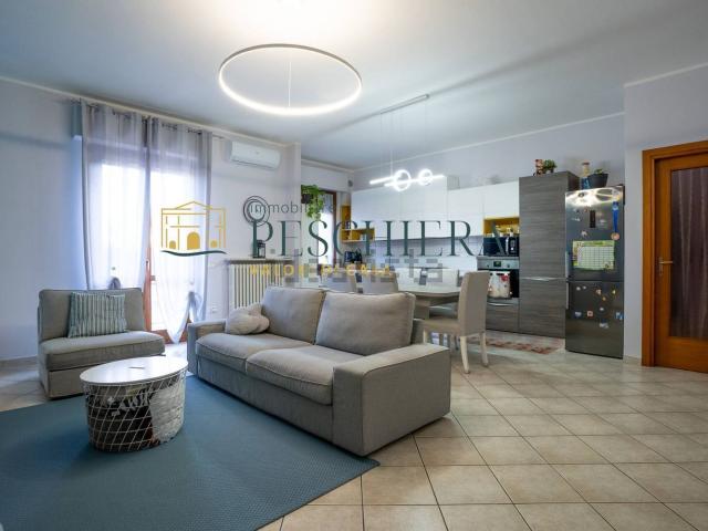 Appartamento in vendita di 95 m² in Via Sebino, 20