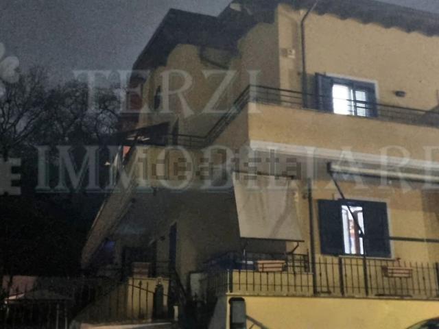 Appartamento in vendita di 95 m² in Via Selegas