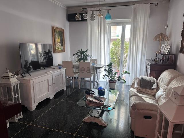 Appartamento in vendita di 95 m² in Via Somalia