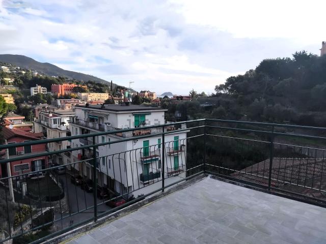 Appartamento in vendita di 95 m² in Via Solferino, 110
