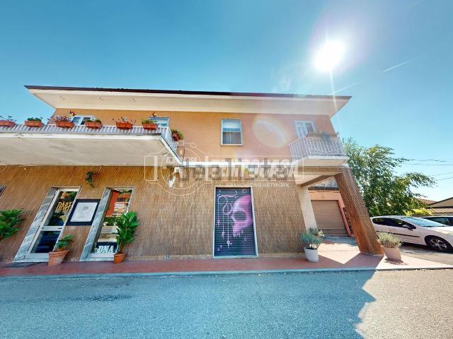 Appartamento in vendita di 95 m² in Via Statale, 34