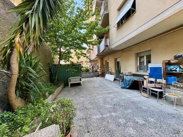 Appartamento in vendita di 95 m² in Via Stefanina Moro, 84