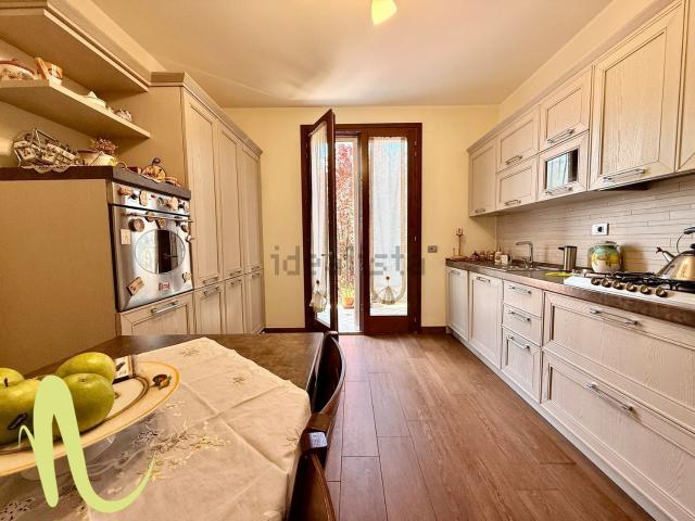 Appartamento in vendita di 95 m² in Via Stradone Sala, 9