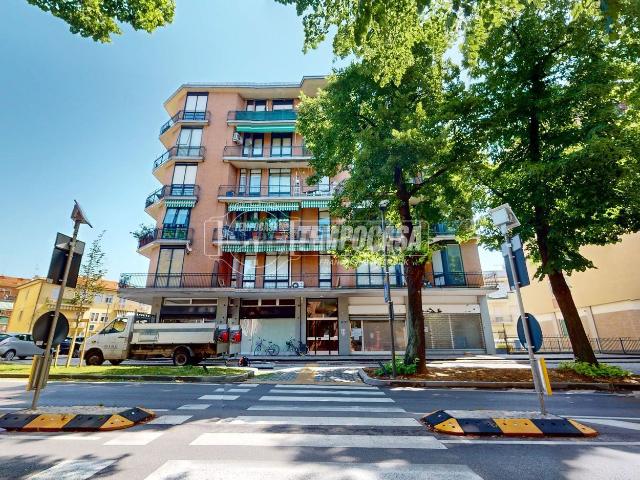 Appartamento in vendita di 95 m² in Viale Montello, 18