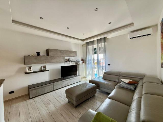 Appartamento in vendita di 95 m² in Viale Brigata Ravenna, 6