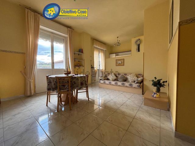 Appartamento in vendita di 95 m² in Viale C. Colombo, 69
