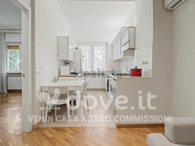Appartamento in vendita di 95 m² in Viale di Vigna Pia, 32