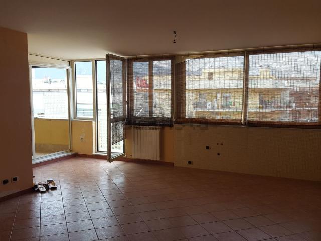 Appartamento in vendita di 95 m² in Viale Europa, 151