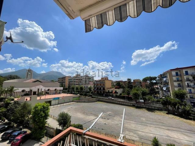 Appartamento in vendita di 95 m² in Viale Formisano, 59