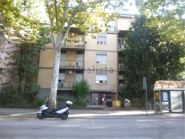 Appartamento in vendita di 95 m² in Viale Fratelli Spazzoli, 123
