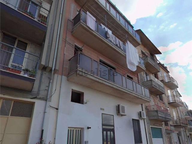 Appartamento in vendita di 95 m² in Viale Regina Margherita, 145
