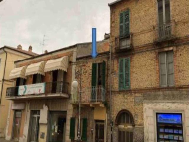 Appartamento in vendita di 95 m² in Viale Roma, 15