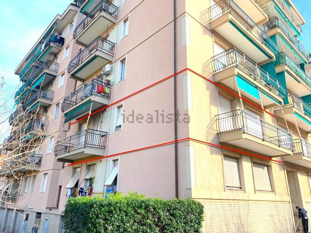 Appartamento in vendita di 95 m² in Viale Torino, 15
