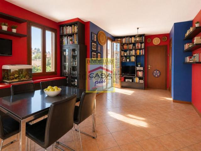 Appartamento in vendita di 100 m² in Via Paradisa, 34