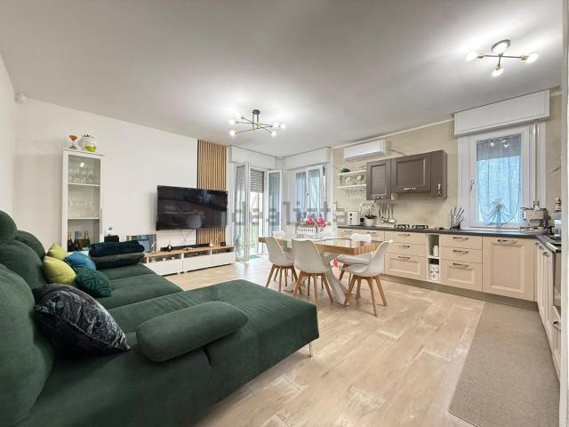 Appartamento in vendita di 96 m² in Corso della Vittoria, 2