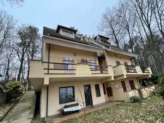 Appartamento in vendita di 96 m² in Strada Cimina